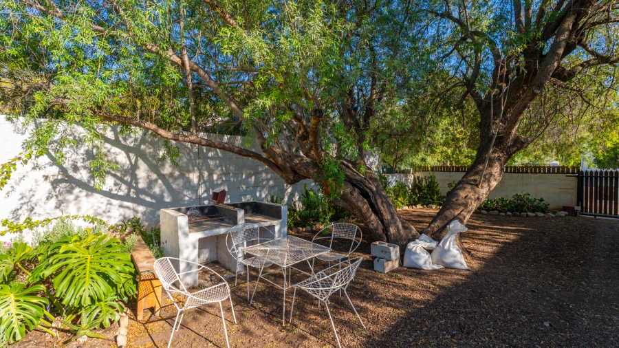2 Bedroom Property for Sale in Mcgregor Western Cape